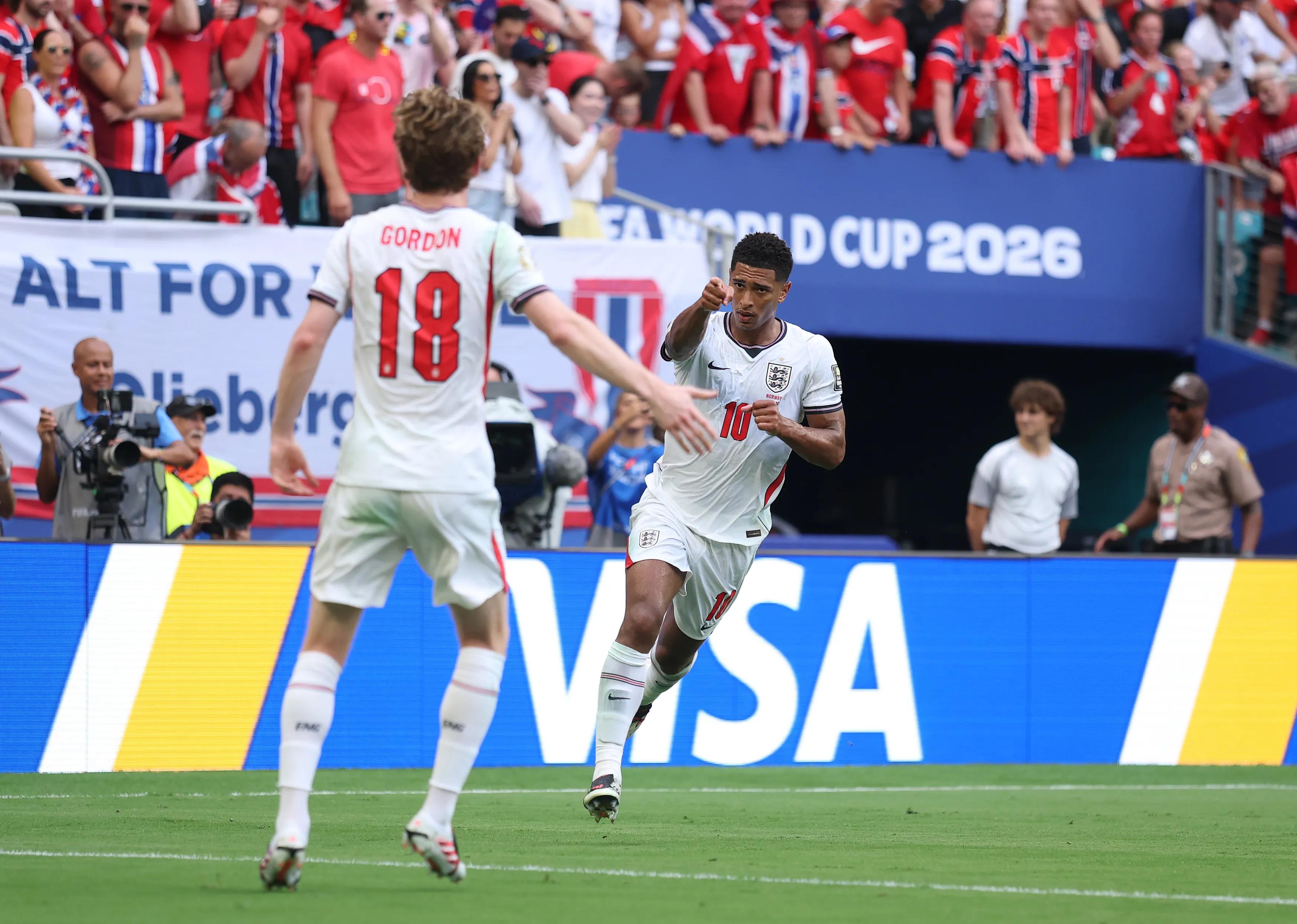 Two Semi-Finals, One Theme: The Unbreakable Chains of Footballing Memory